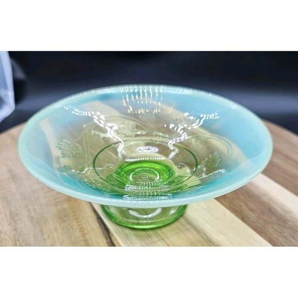 Other - Vintage Green Irridescent Footed Bowl Leaf Berry Design Green Glass